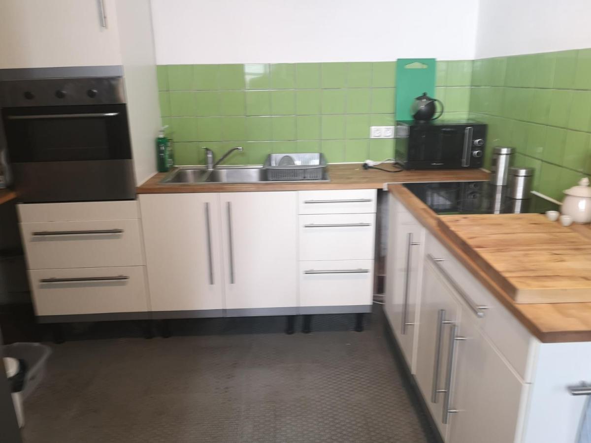 Apartment 2 Bedroom Center Ville 1st Floor Wifi *