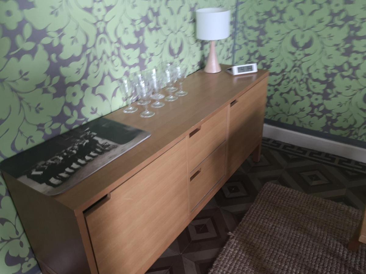 2 Bedroom Center Ville 1st Floor Wifi *