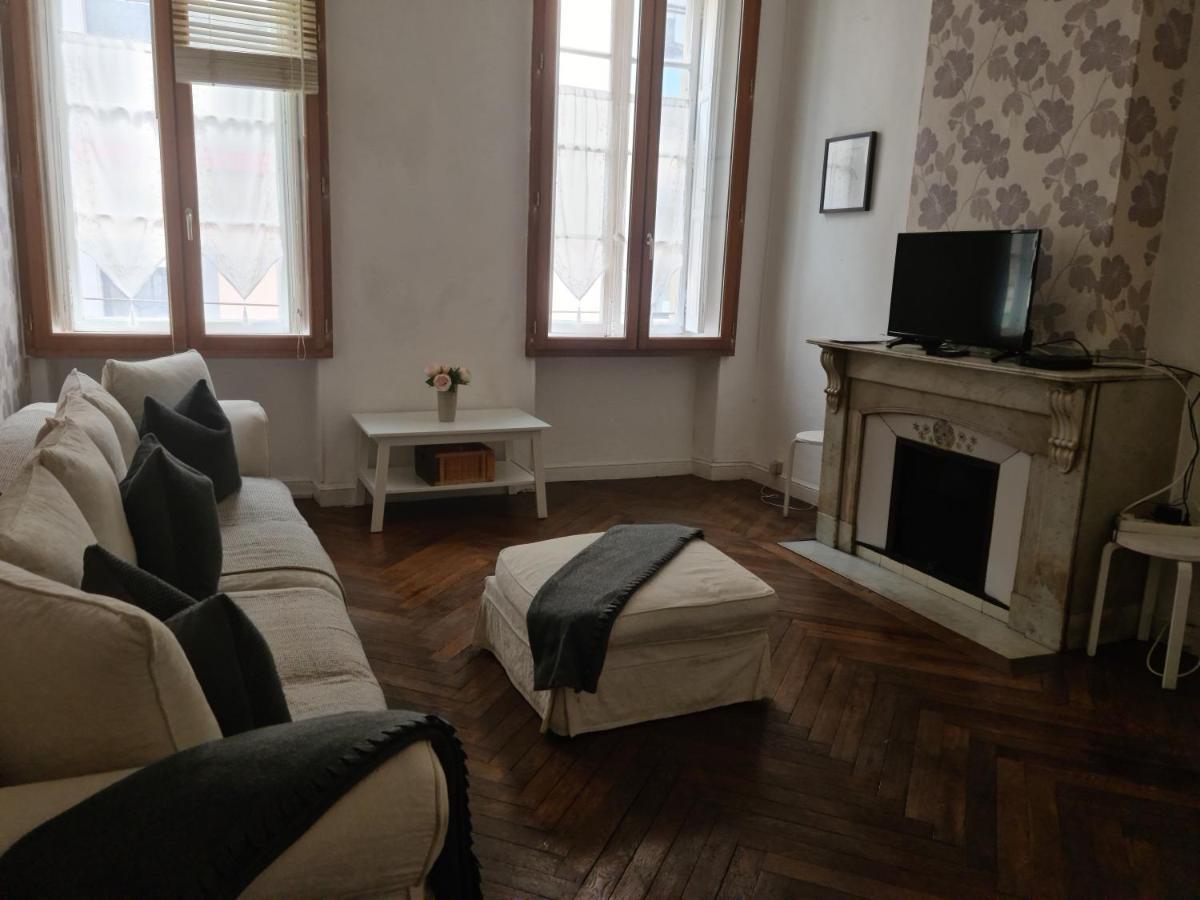 2 Bedroom Center Ville 1st Floor Wifi * Carcassonne
